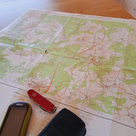 - Relais Randonneur - Capacite Max De 9 Personnes Nadrin