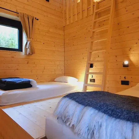 Privat bolig - Relais Randonneur - Capacite Max De 9 Personnes Nadrin